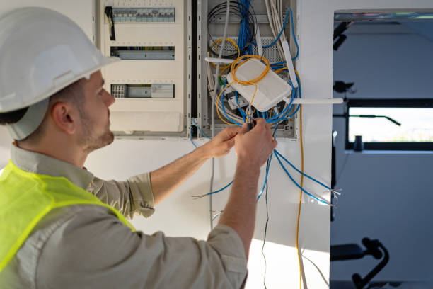 Best Emergency Electrical Repair  in Carrizo Hill, TX